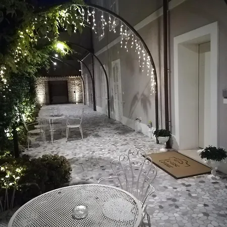 Le Cavour Ravena