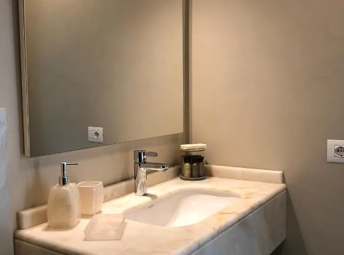 Le Cavour Guest house 3*